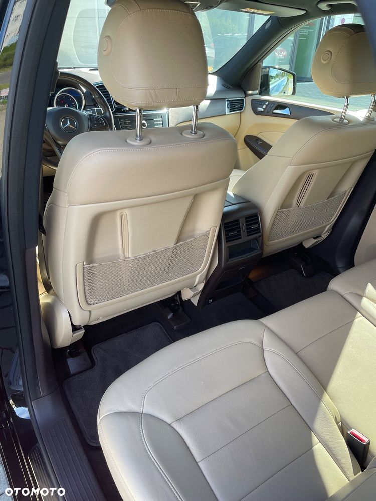 Mercedes-Benz GLE 350 d 4-Matic - 12