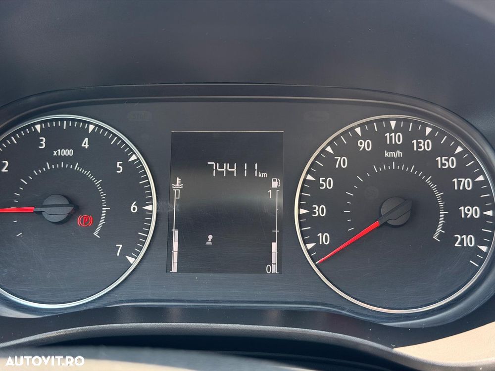 Dacia Logan TCe 90 MT5 Expression - 28