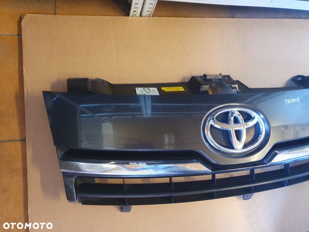 GRILL ATRAPA TOYOTA PROACE - 2