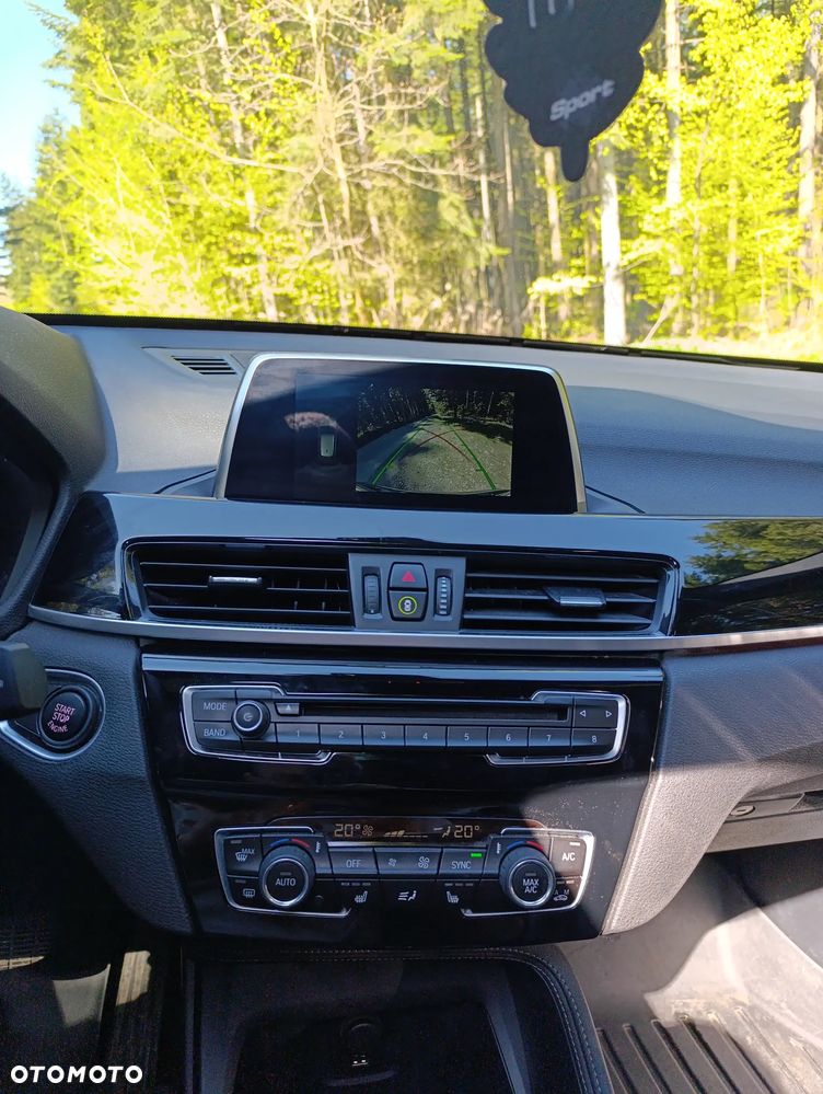 BMW X1 - 15
