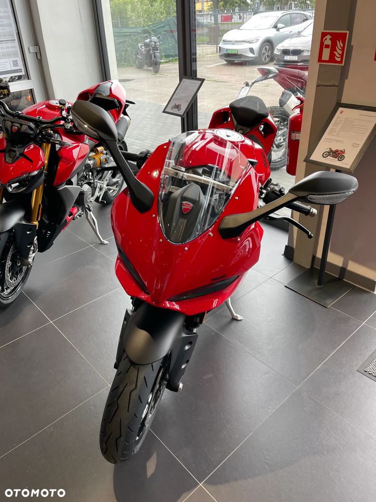 Ducati Panigale V2 - 2