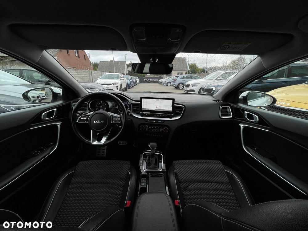 Kia Ceed 1.5 T-GDI Business Line DCT - 18