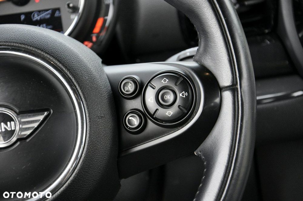 MINI Clubman Cooper D Essential Trim - 31