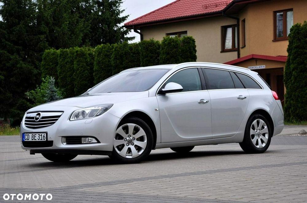 Opel Insignia - 11