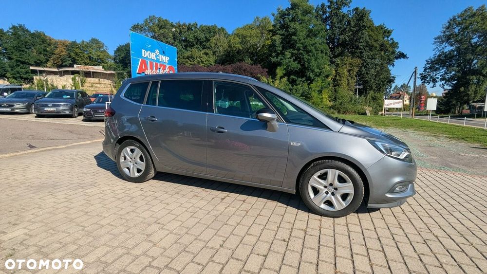 Opel Zafira - 18