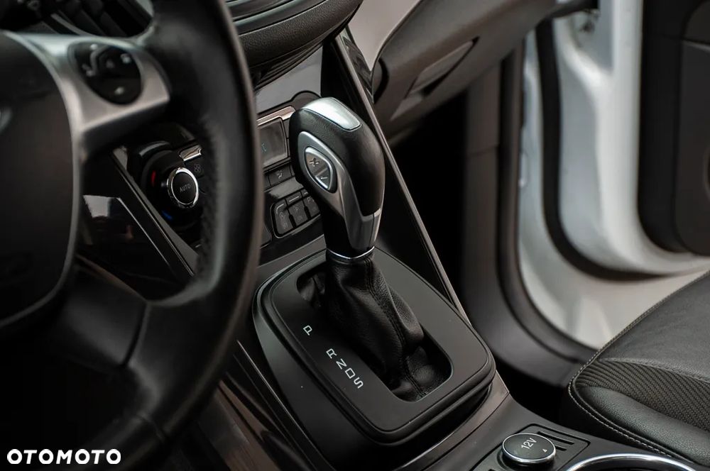 Ford Kuga 1.5 EcoBoost 4WD Titanium Plus - 26