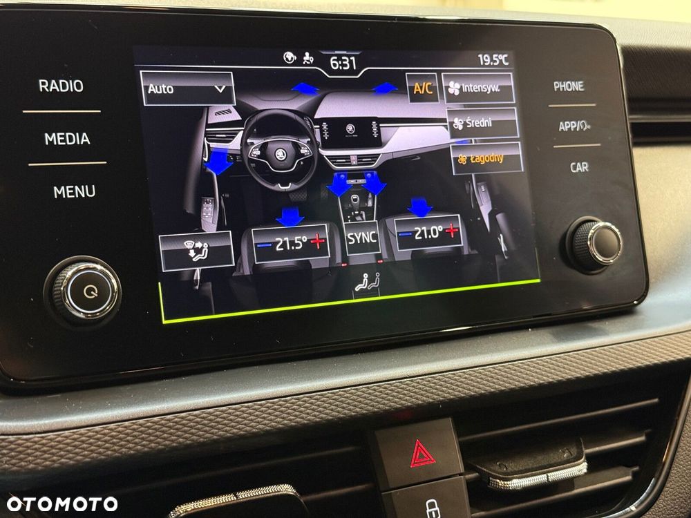 Skoda Kamiq 1.0 TSI Ambition - 40
