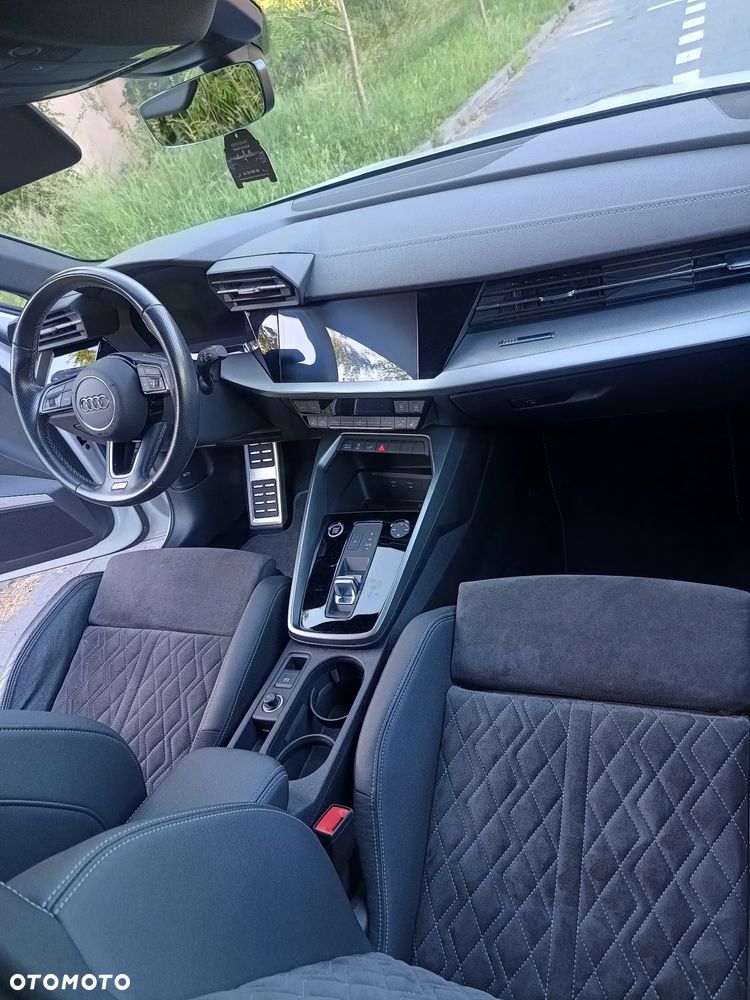 Audi A3 Sportback 1.4 TFSI CoD Sport S tronic - 1