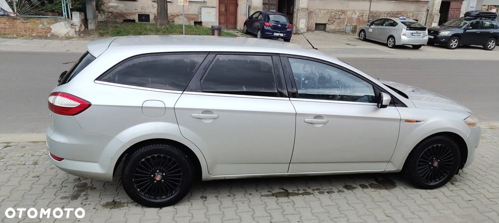 Ford Mondeo 2.0 TDCi Ambiente - 5