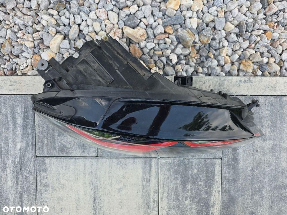 VW GOLF 7 VII 5G1 GTI LIFT Lampa prawa przód Full Led Dynamic 5G1941082A - 5