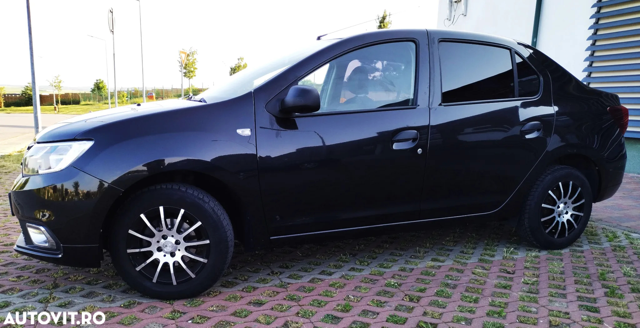 Dacia Logan 0.9 TCe GPL SL PLUS - 7