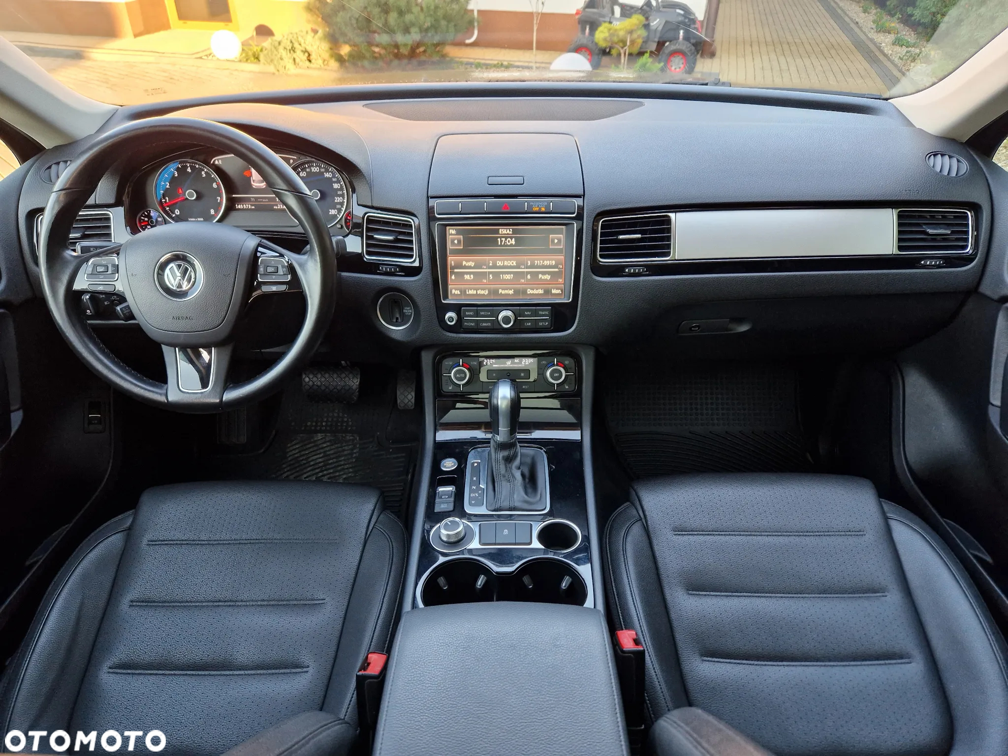 Volkswagen Touareg - 12