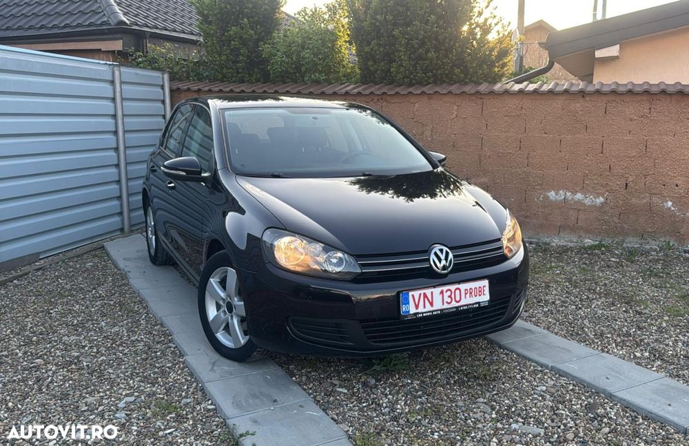 Volkswagen Golf 1.6 TDI DPF BlueMotion Technology Comfortline - 2
