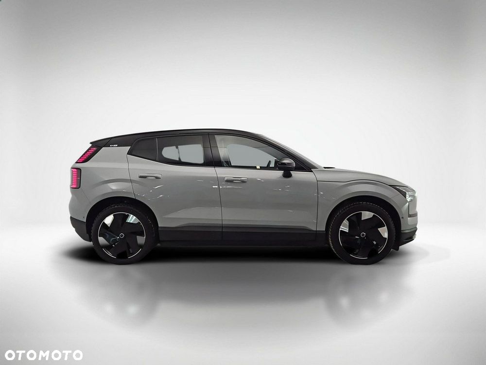 Volvo EX30 69kWh Single Motor Long Range Ultra - 6
