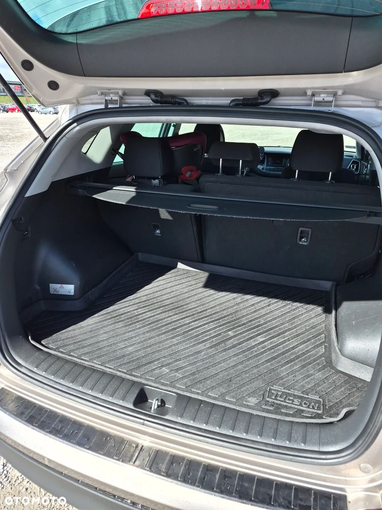 Hyundai Tucson - 12