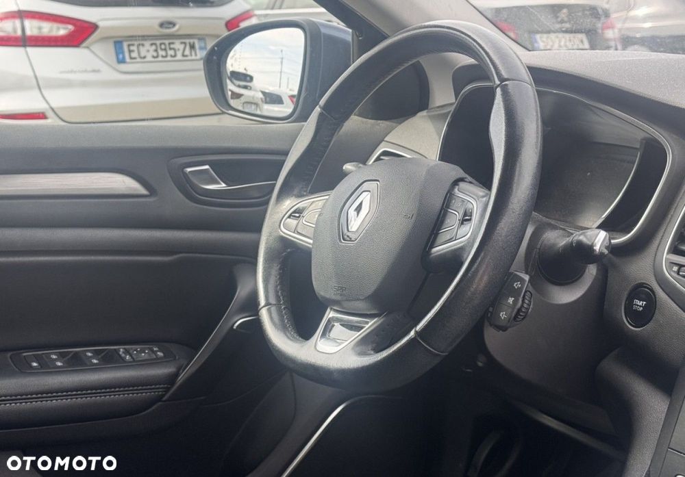Renault Megane - 8