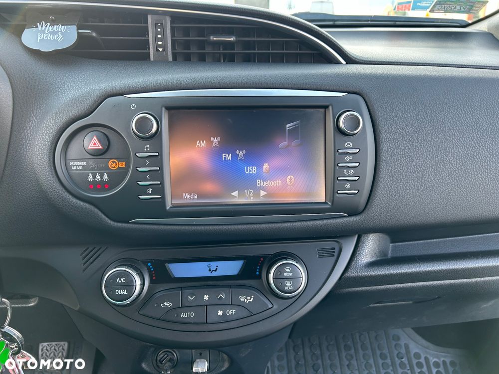 Toyota Yaris 1.5 Selection - 15