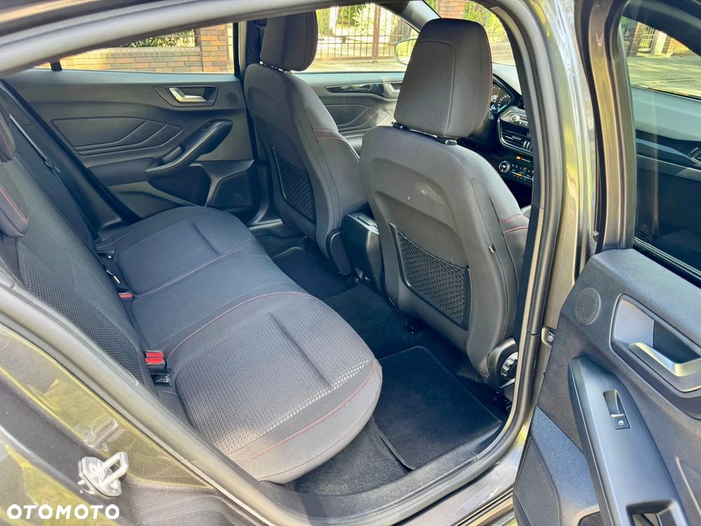 Ford Focus 1.0 EcoBoost ST-Line ASS PowerShift - 20