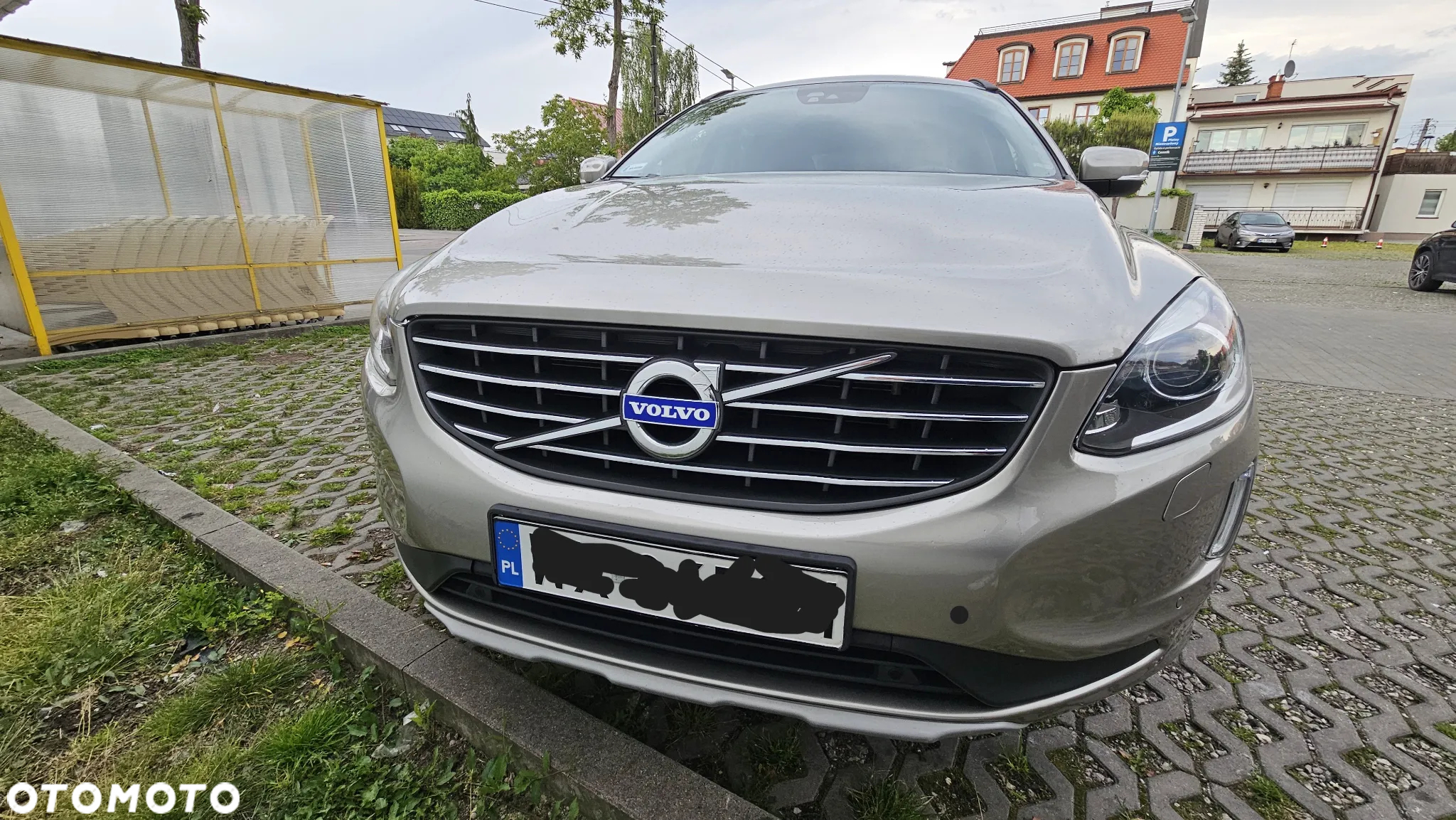 Volvo XC 60 D4 Drive-E Momentum - 9