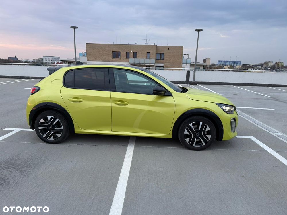 Peugeot 208 PureTech 100 Allure Pack - 13