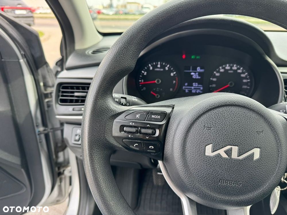 Kia Rio 1.2 M - 16
