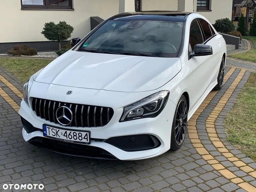 Mercedes-Benz CLA 180 AMG Line - 1