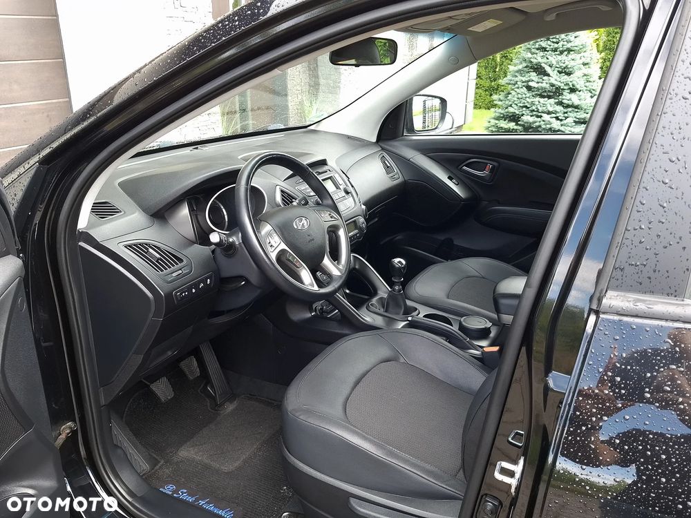 Hyundai ix35 1.7 CRDi 2WD blue Finale Gold - 5