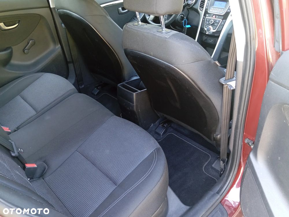 Hyundai i30 1.4 Comfort - 8