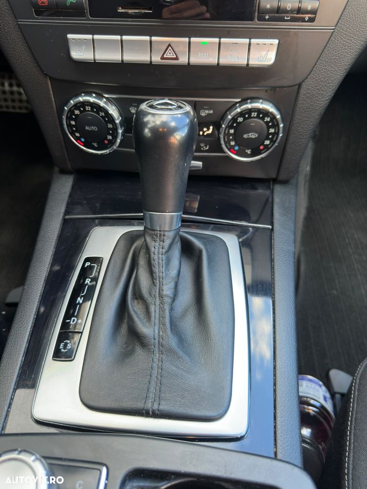 Mercedes-Benz C 250 CDI DPF 4Matic (BlueEFFICIENCY) 7G-TRONIC - 20