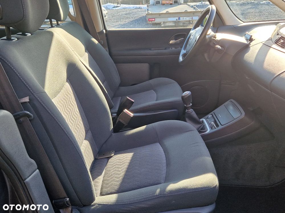 Renault Espace 2.0 Authentique - 16