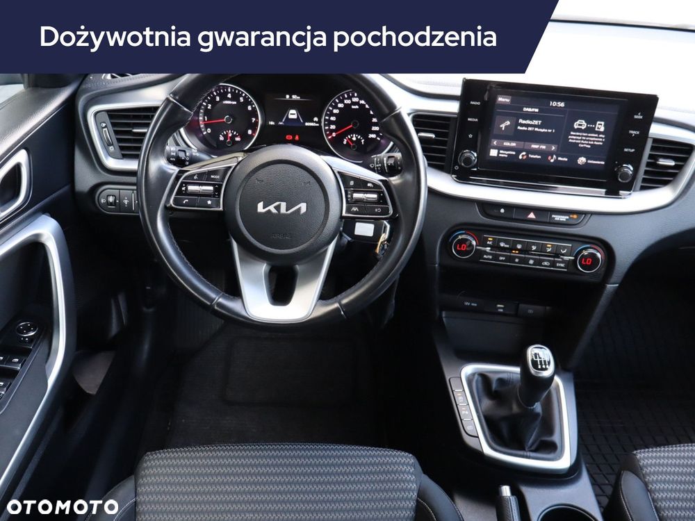 Kia Ceed - 9