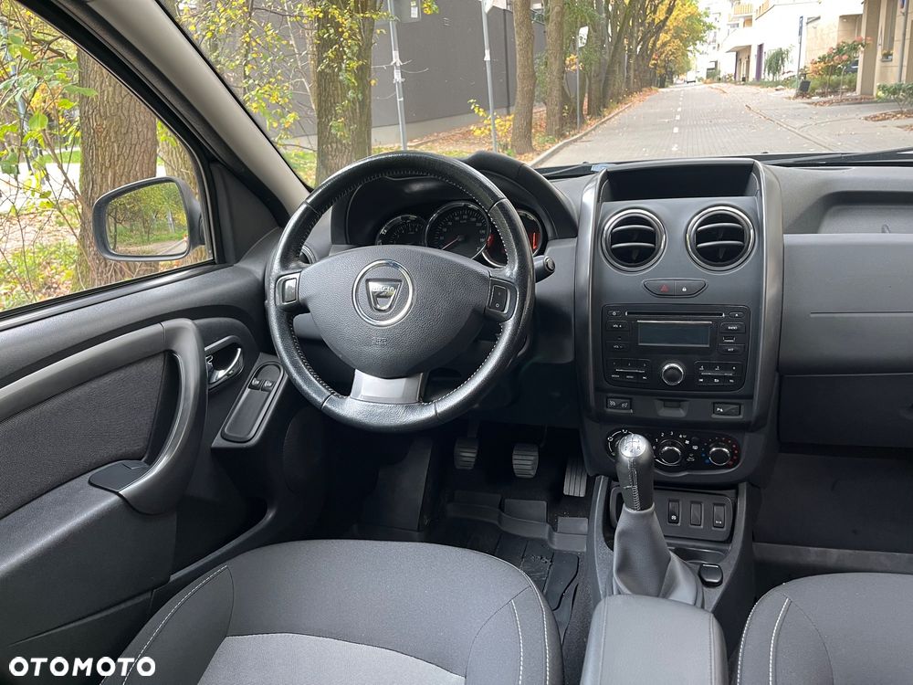 Dacia Duster 1.6 SCe Access S&S - 10