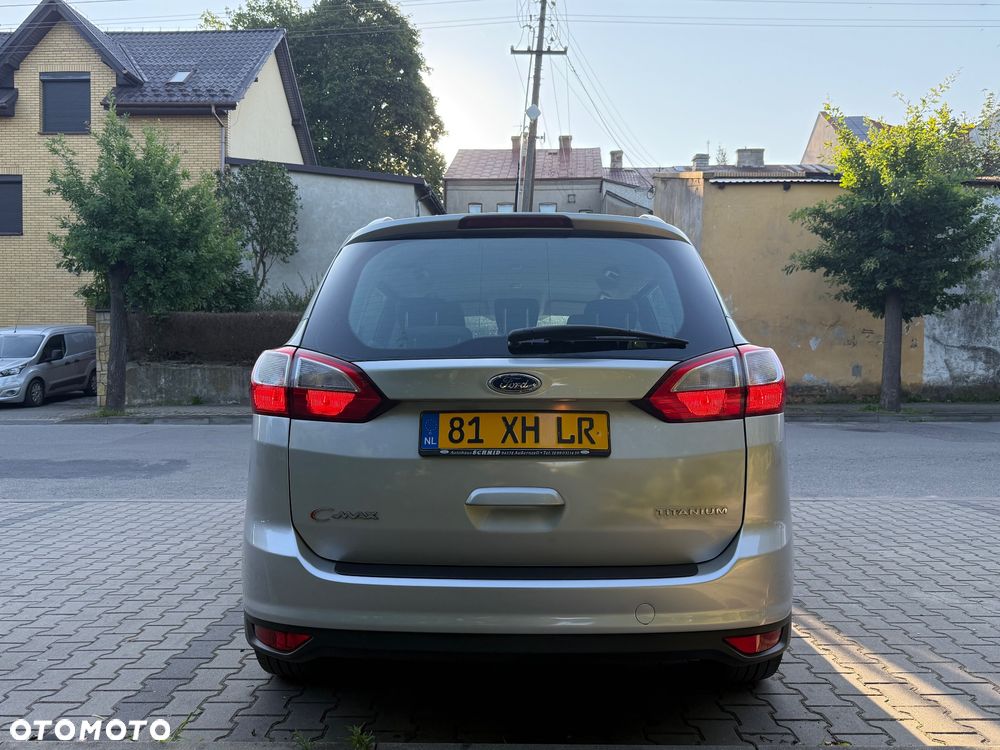 Ford Grand C-MAX - 5