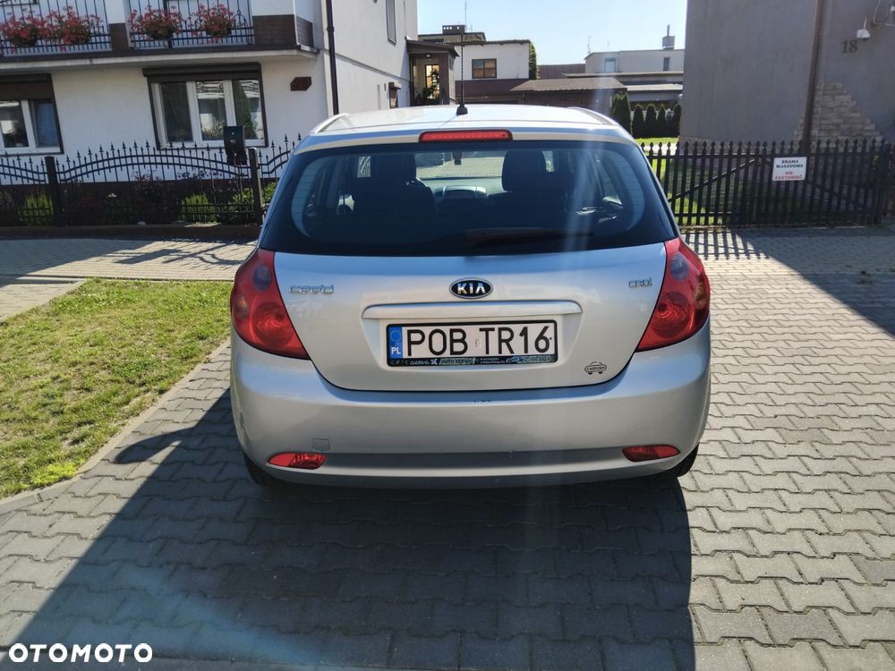 Kia Ceed 1.6 Crdi Comfort - 3