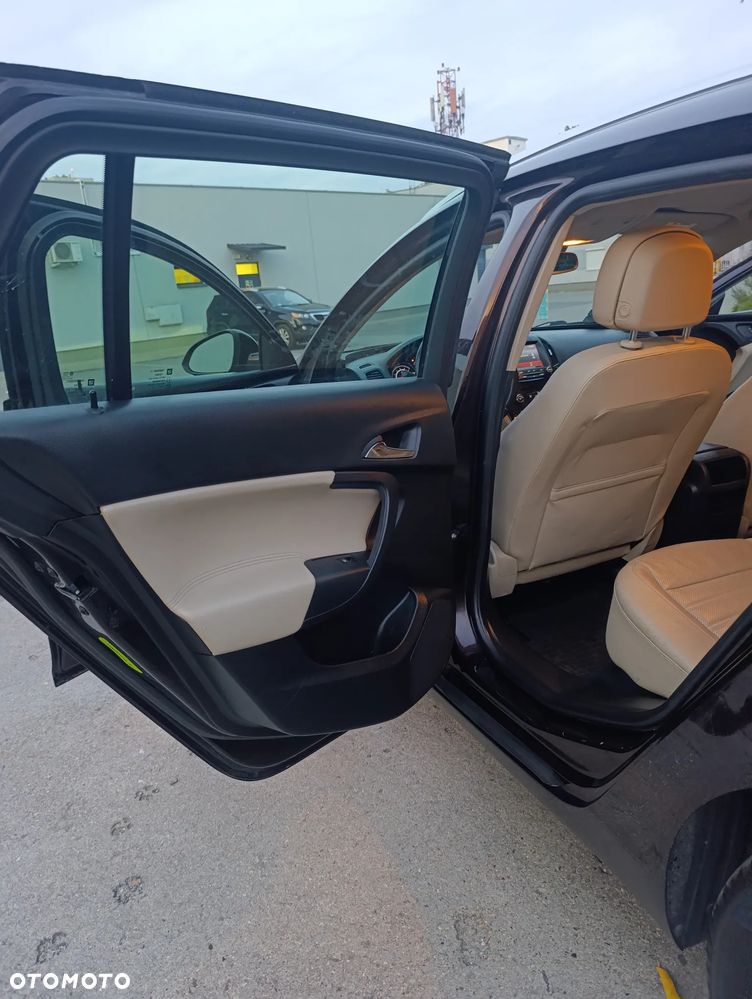 Opel Insignia - 29