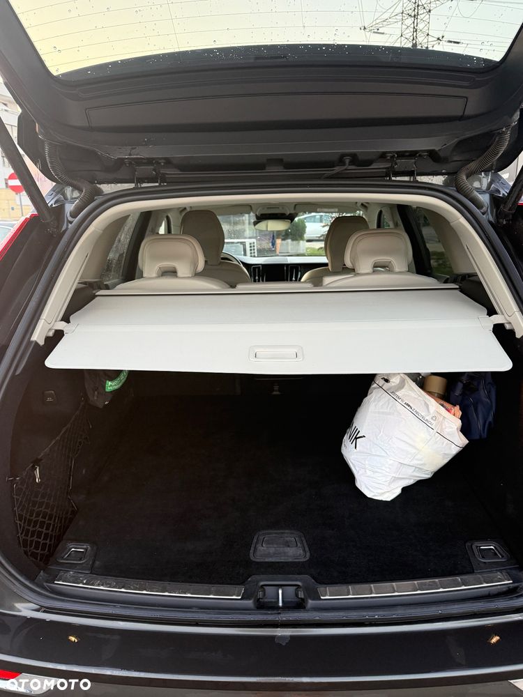 Volvo XC 60 B4 D AWD Inscription - 10