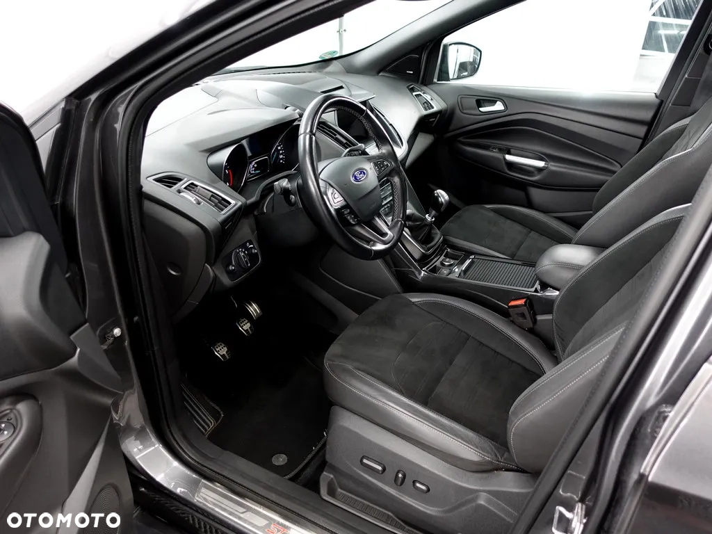 Ford Kuga 2.0 TDCi AWD ST-Line Black - 10