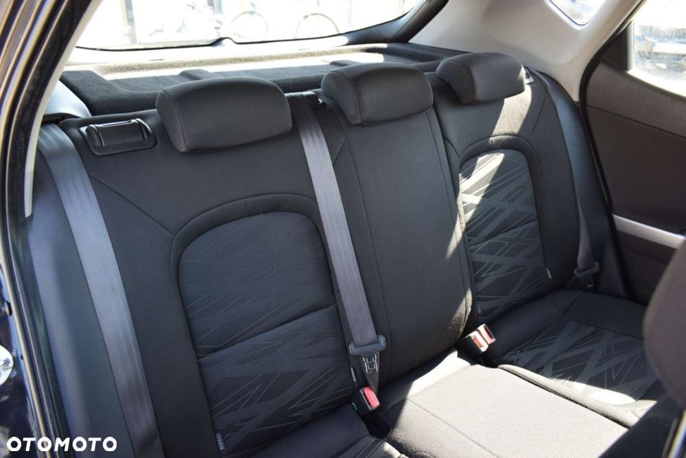 Kia Ceed - 23