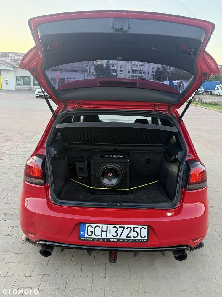 Volkswagen Golf - 3