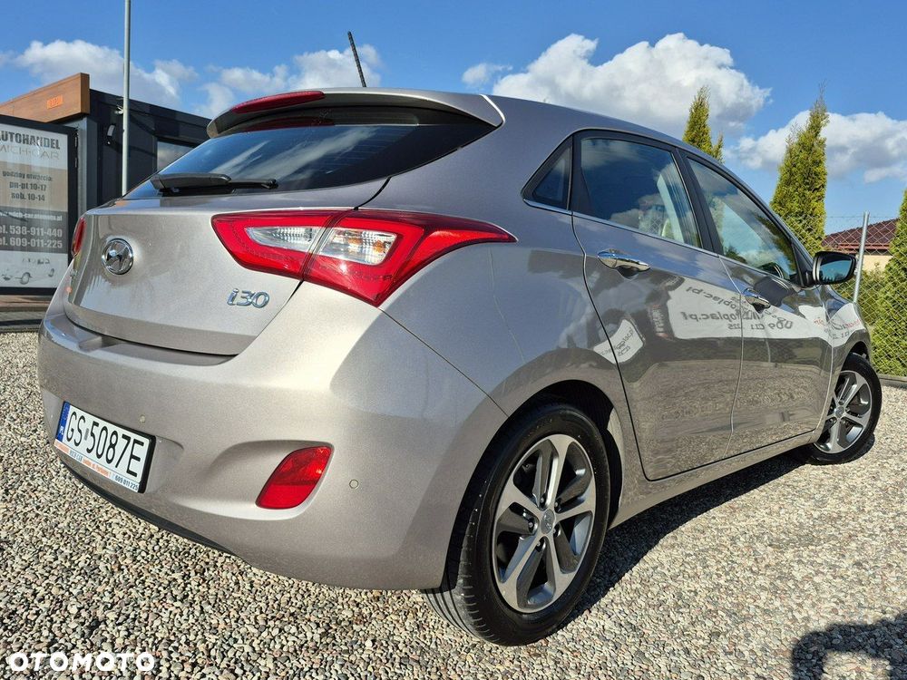 Hyundai i30 - 17