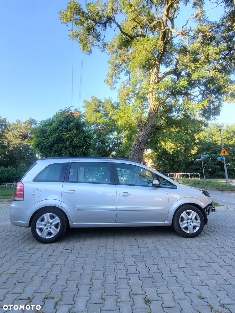 Opel Zafira 1.8 16V - 1