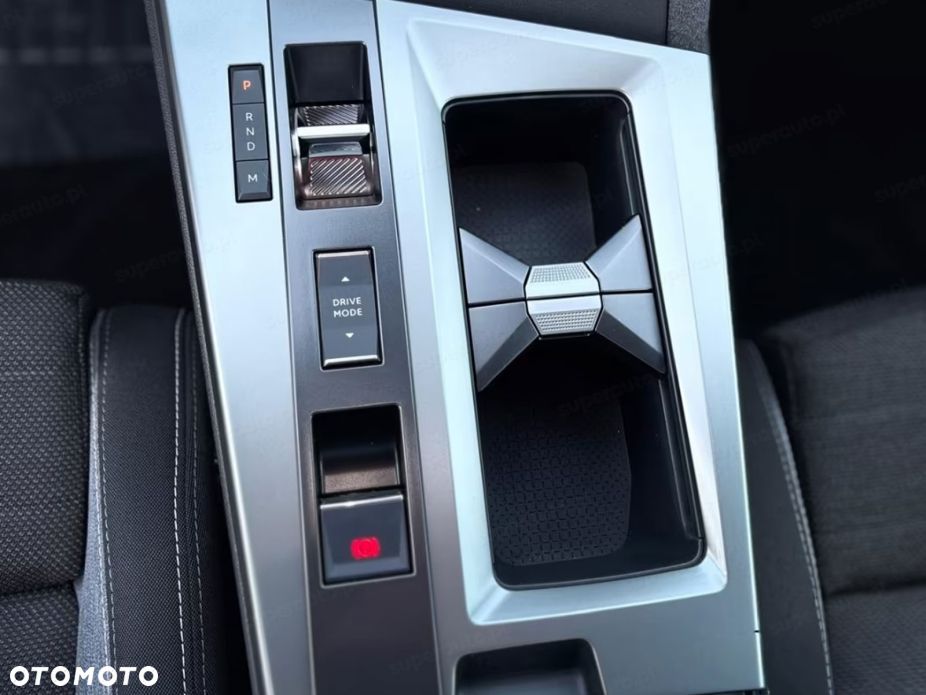 Opel Grandland X - 12