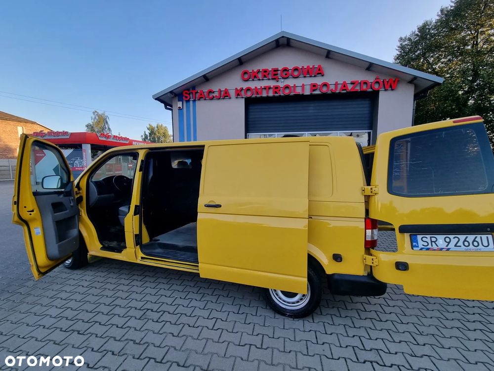 Volkswagen T5 - 31