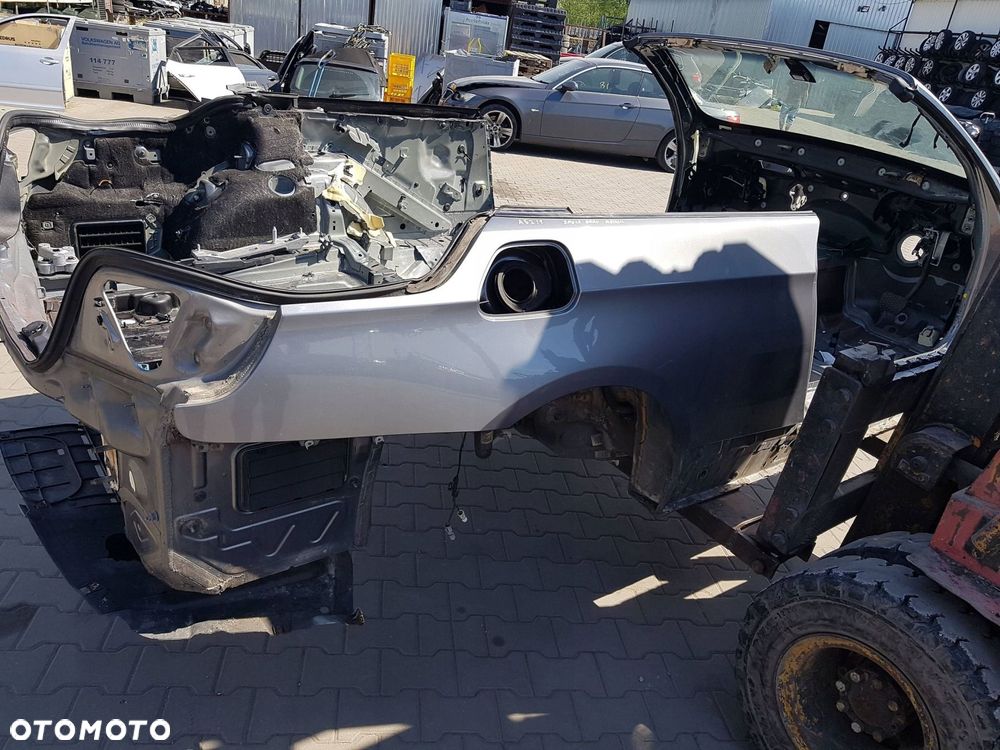 BMW 3 E93 CABRIO 06-13r BŁOTNIK ĆWIARTKA PRAWA TYLNA TYLNA A52 SPACEGRAU - 1