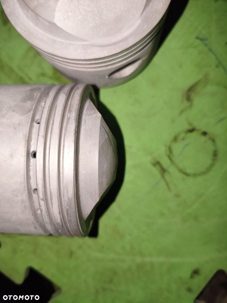 Tłoki 79.0 Ural M61 M62 M63 M66 M67 - 5