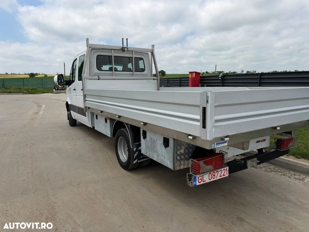Mercedes-Benz Sprinter - 3