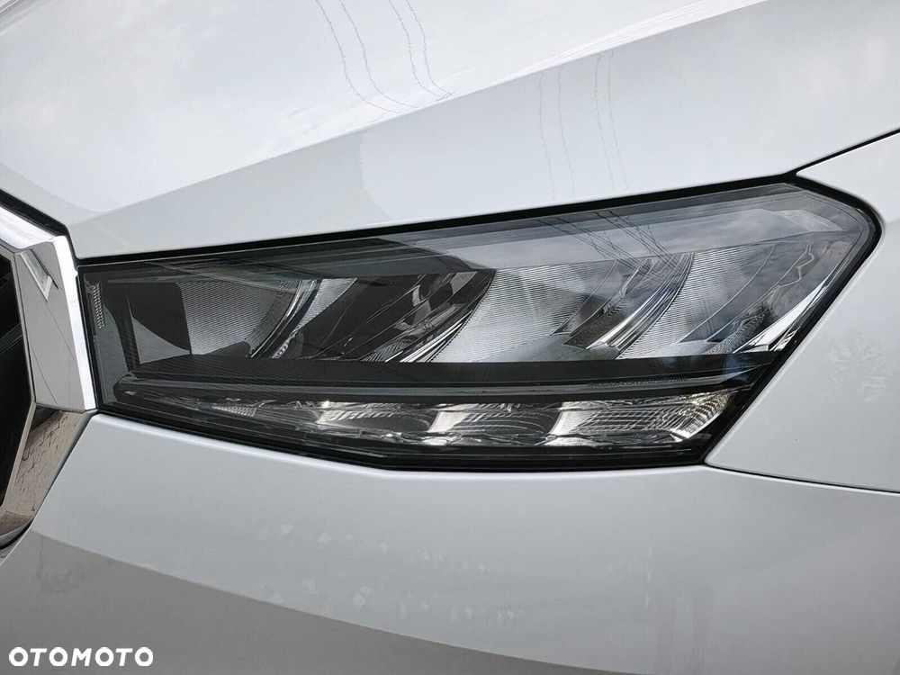 Skoda Fabia 1.0 TSI Selection DSG - 36
