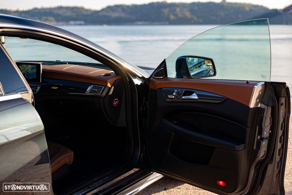 Mercedes-Benz CLS 400 7G-TRONIC - 42