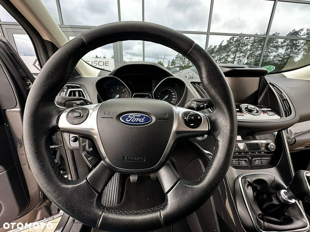 Ford Kuga 2.0 TDCi 4WD Titanium - 26