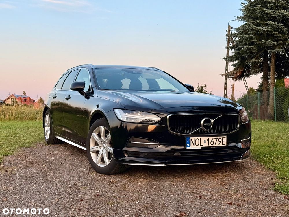 Volvo V90 D3 Momentum - 1